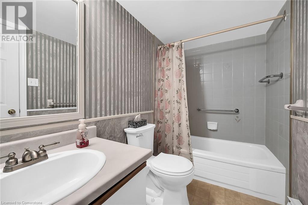 416 Limeridge Road E Unit# 309, Hamilton, Ontario  L9A 2S7 - Photo 16 - 40725193