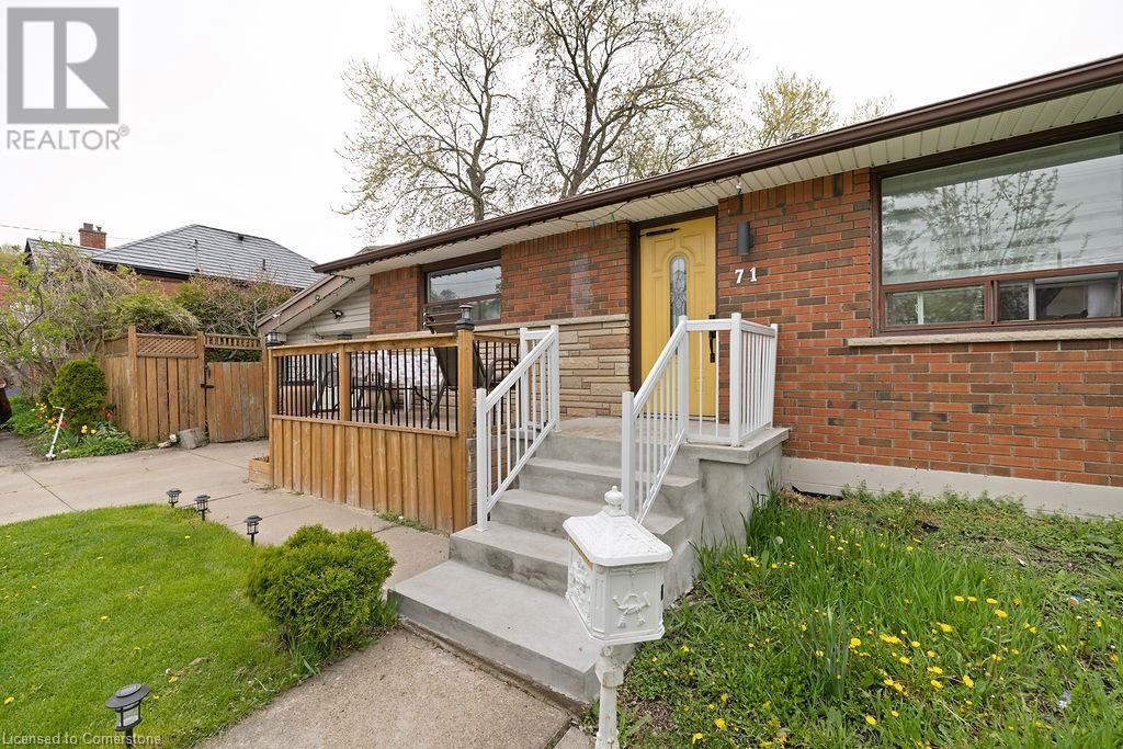 Property at 71 MONTROSE Avenue image 2