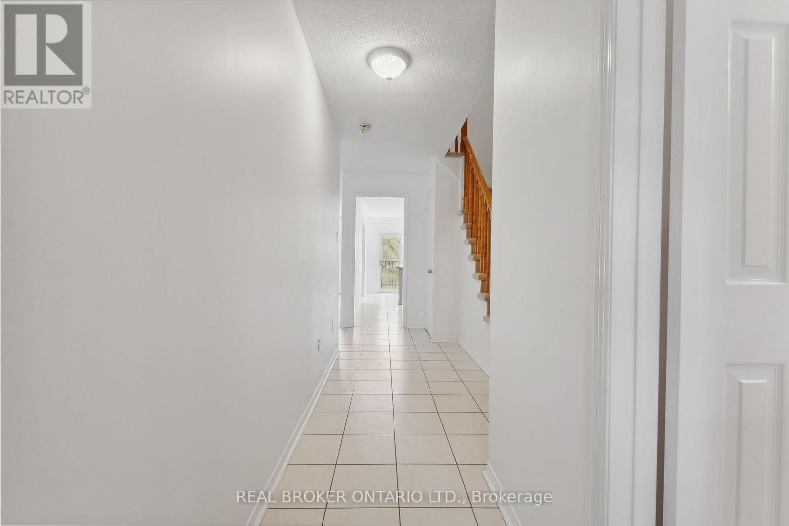 Property at 73 OAK RIDGE COURT image 5