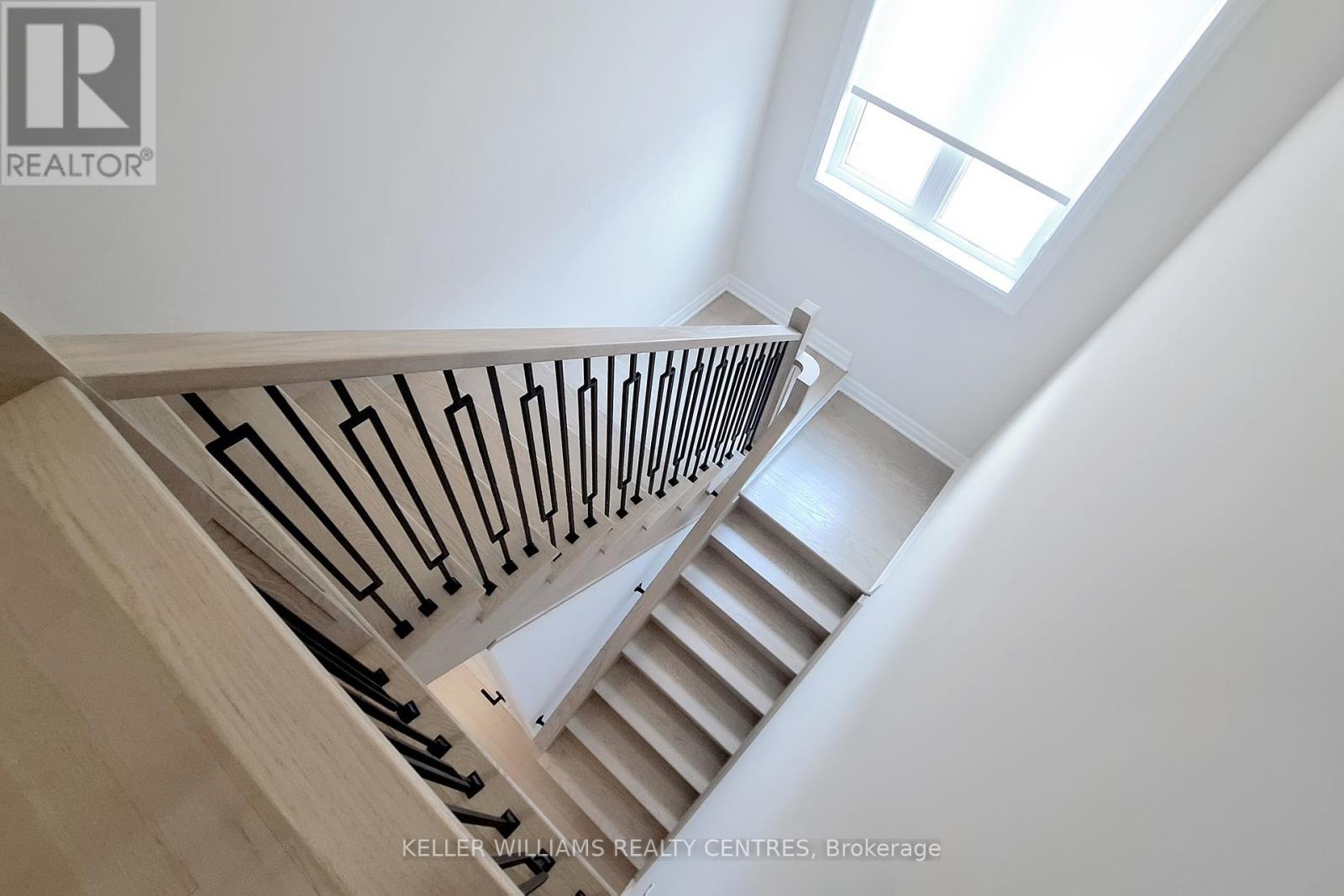43 Bud Willmot Way, King, Ontario  L7B 0S7 - Photo 22 - N12126576