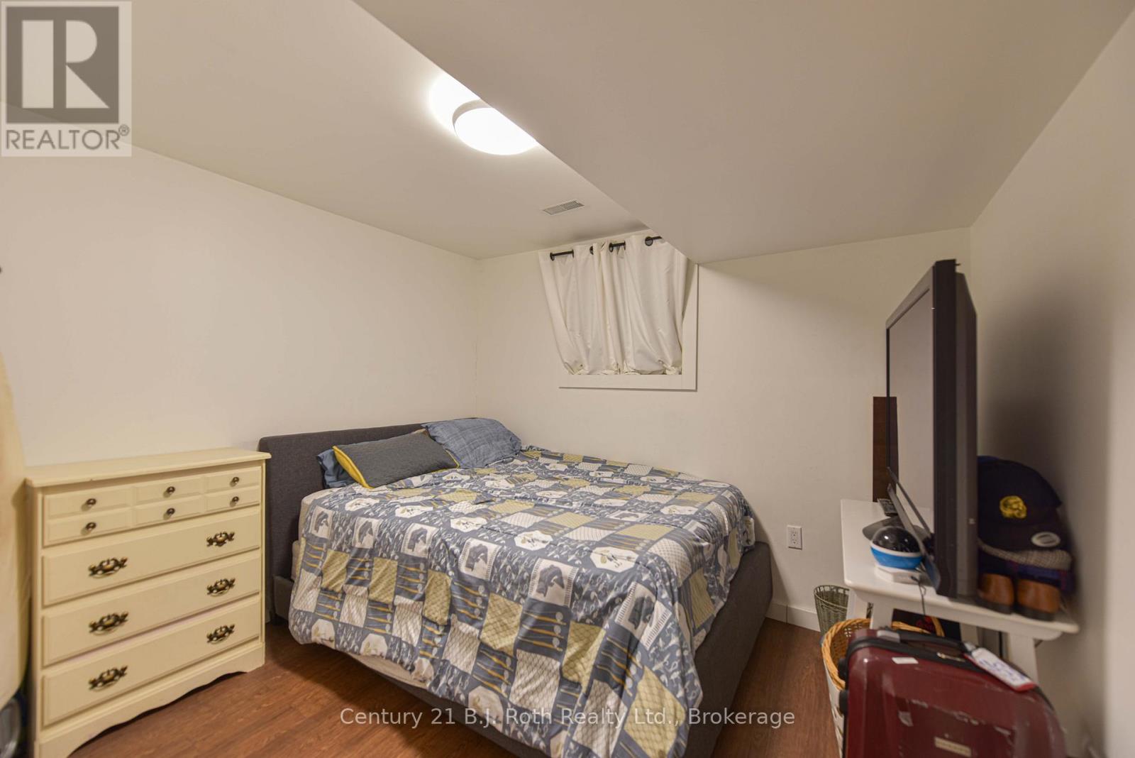 311 James Street E, Orillia, Ontario  L3V 1M4 - Photo 21 - S12010012