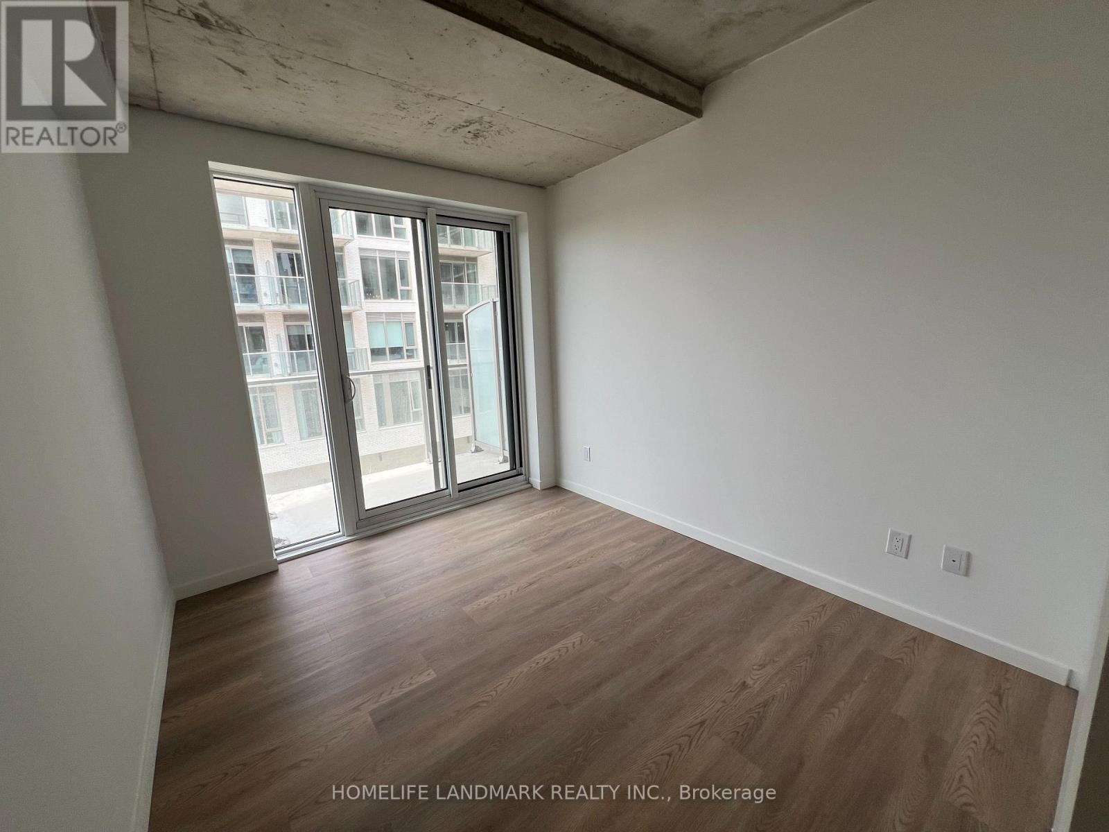 328 - 689 The Queensway Drive, Toronto, Ontario  M8Y 1L1 - Photo 9 - W12126513