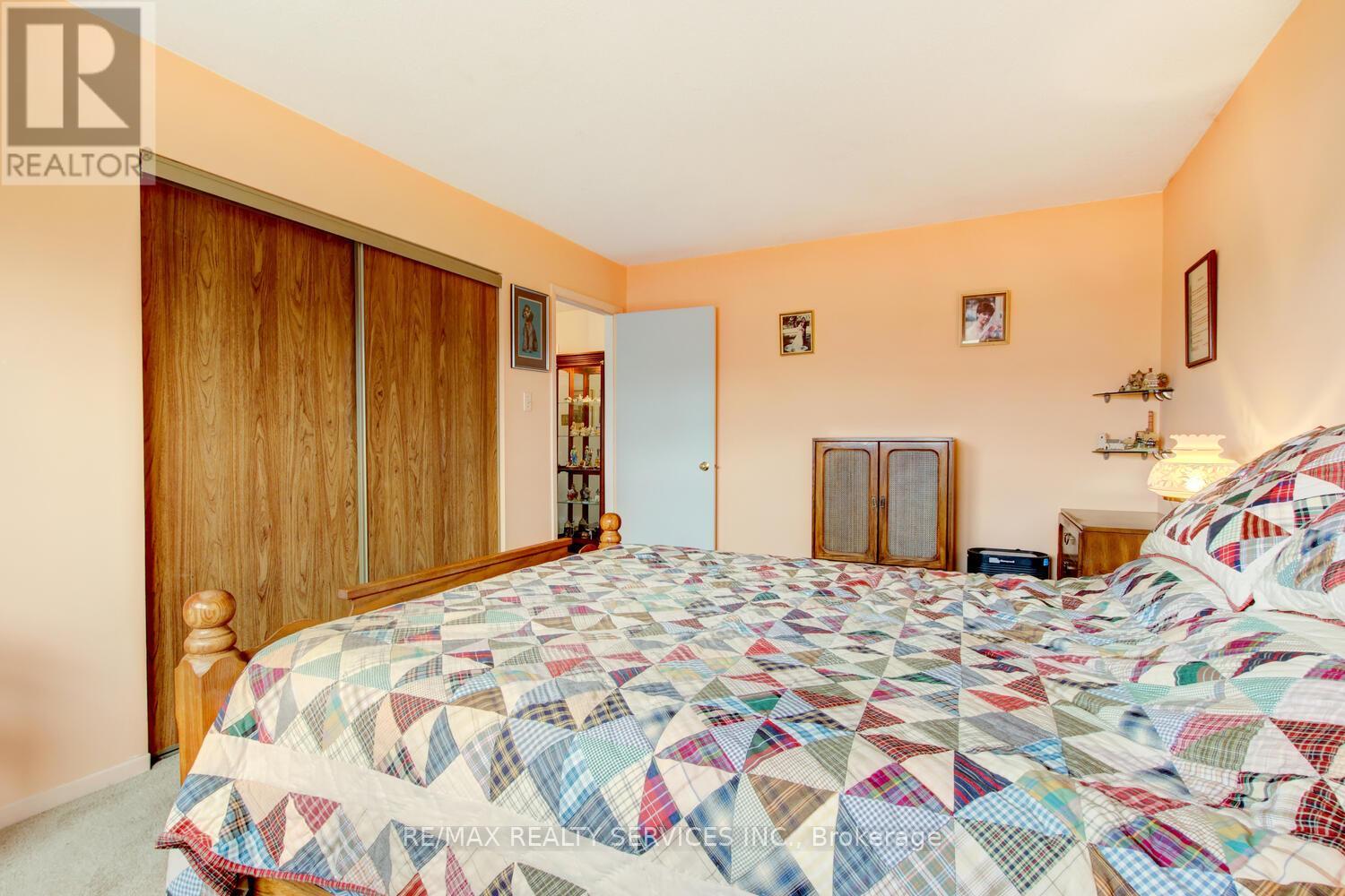 32 Helios Place, Brampton, Ontario  L6Z 2B2 - Photo 23 - W12126543