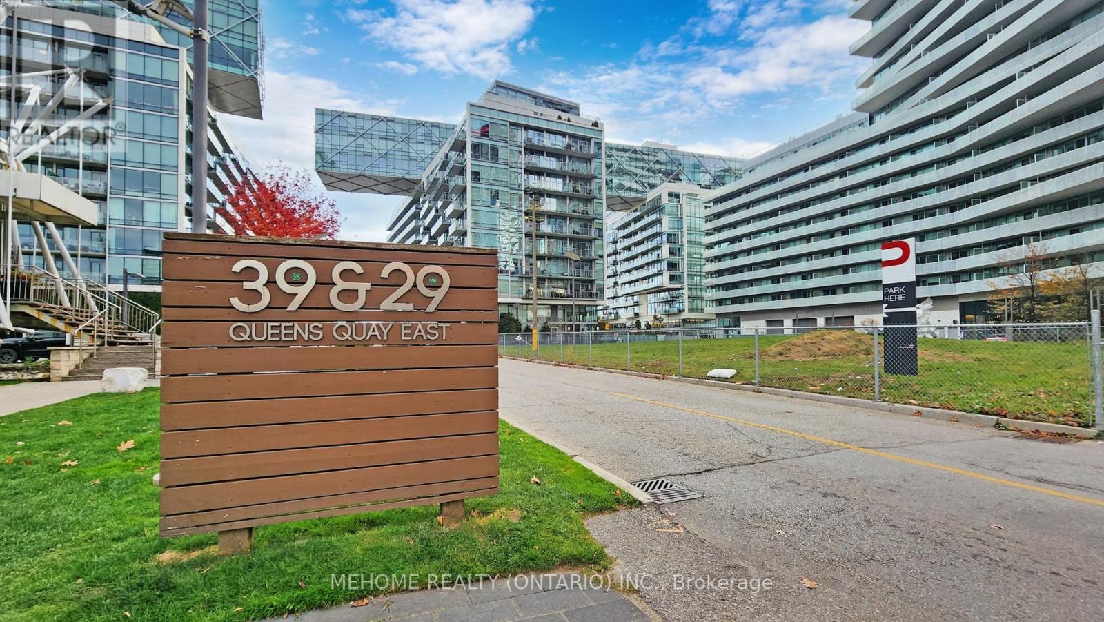 505 - 29 QUEENS QUAY E, Toronto, Ontario