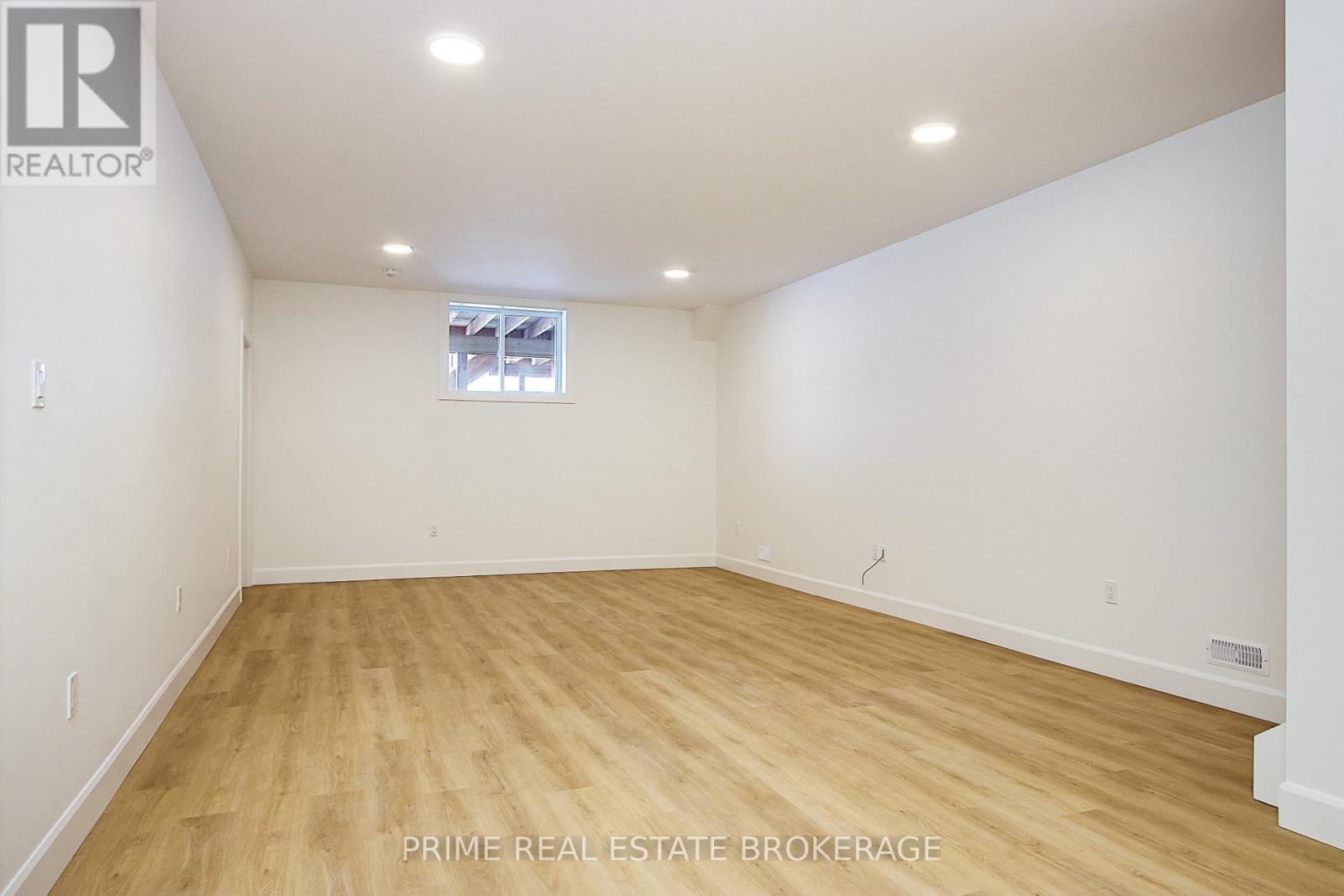 1 - 110 Coastal Crescent, Lambton Shores, Ontario  N0M 1T0 - Photo 21 - X12117032