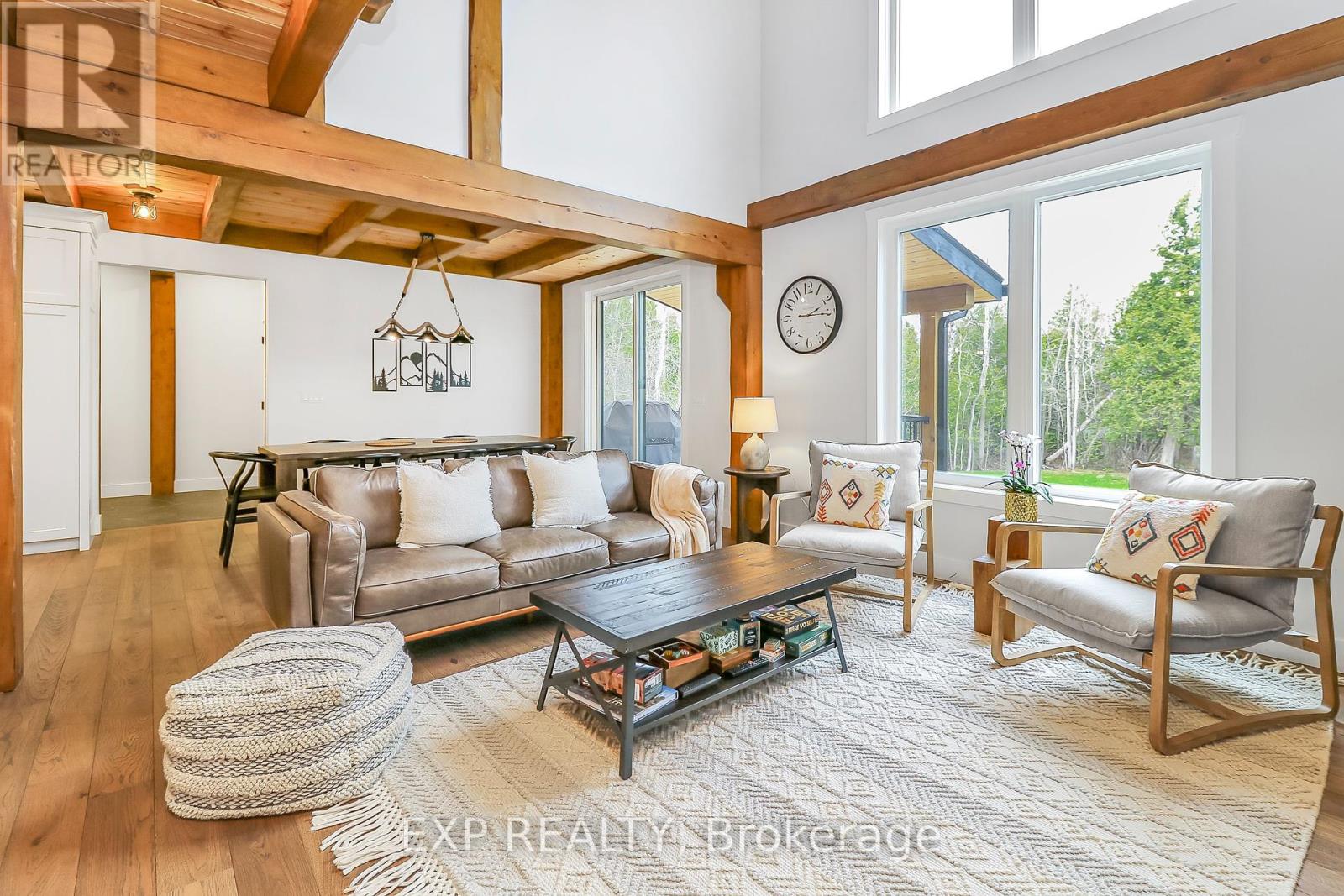 155 Delphi Lane, Blue Mountains, Ontario  N0H 2P0 - Photo 11 - X12126522