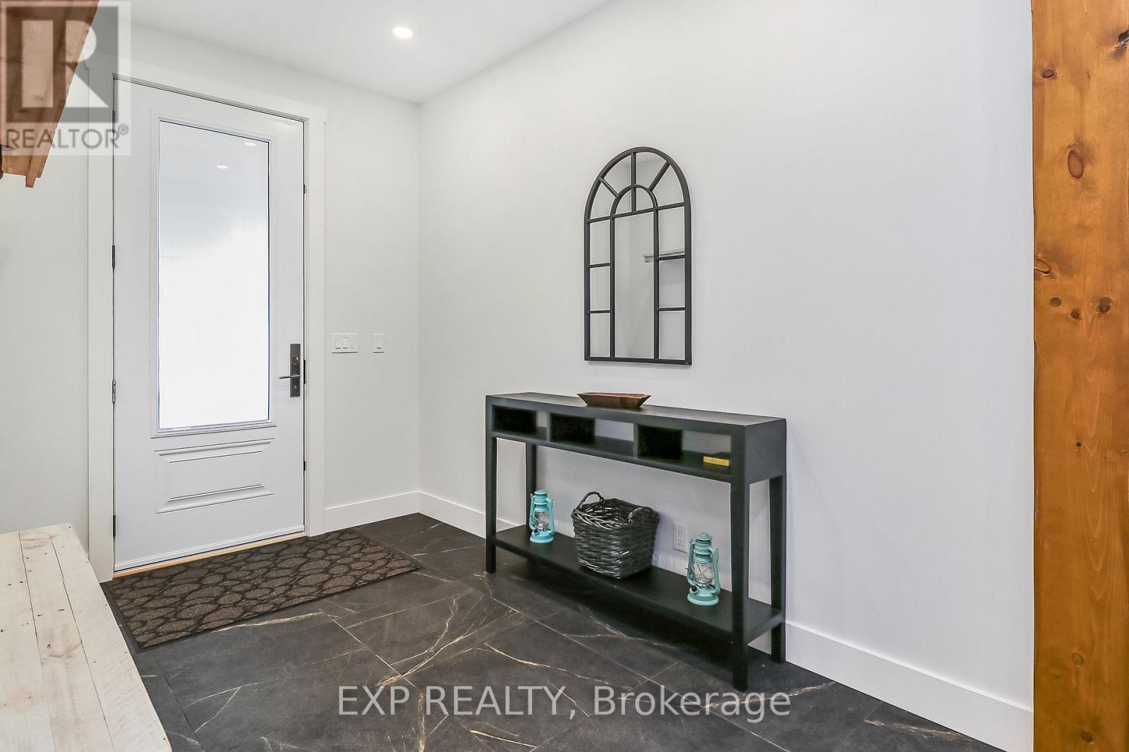 155 Delphi Lane, Blue Mountains, Ontario  N0H 2P0 - Photo 21 - X12126522