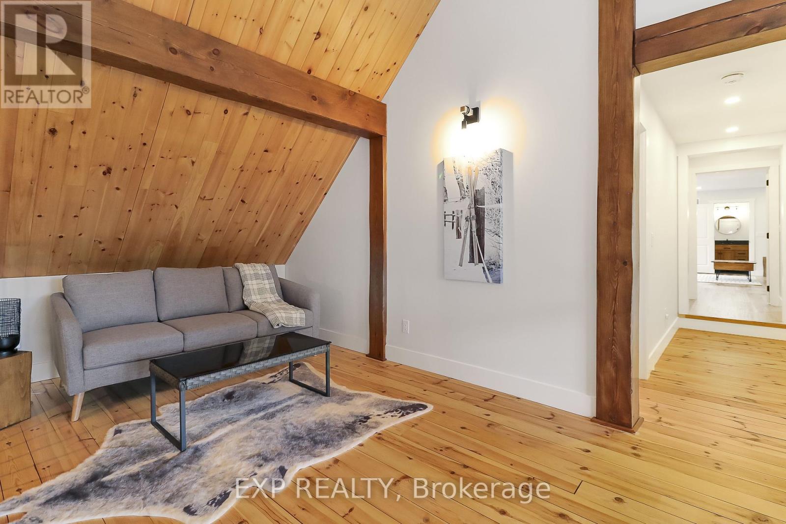 155 Delphi Lane, Blue Mountains, Ontario  N0H 2P0 - Photo 35 - X12126522