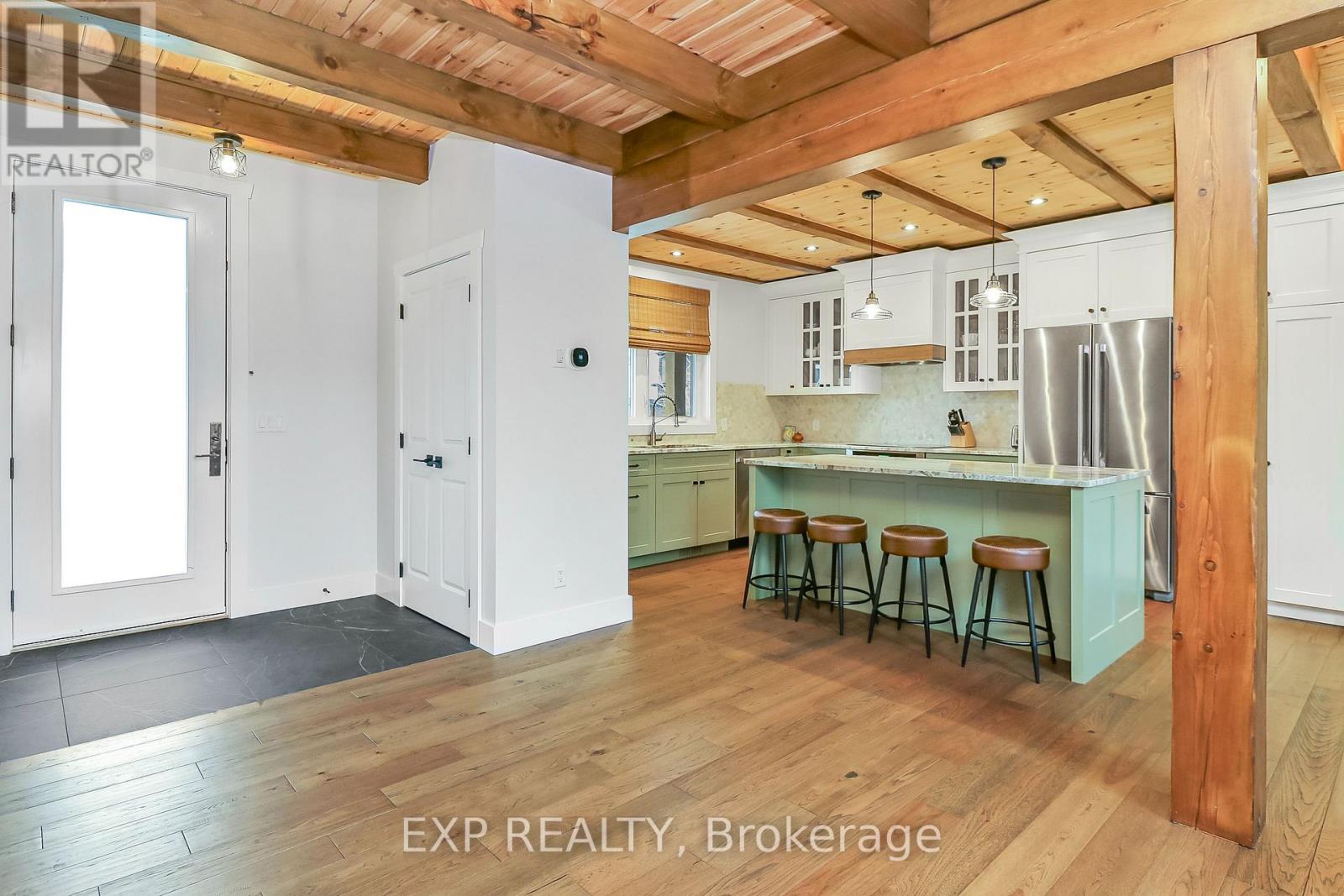 155 Delphi Lane, Blue Mountains, Ontario  N0H 2P0 - Photo 7 - X12126522