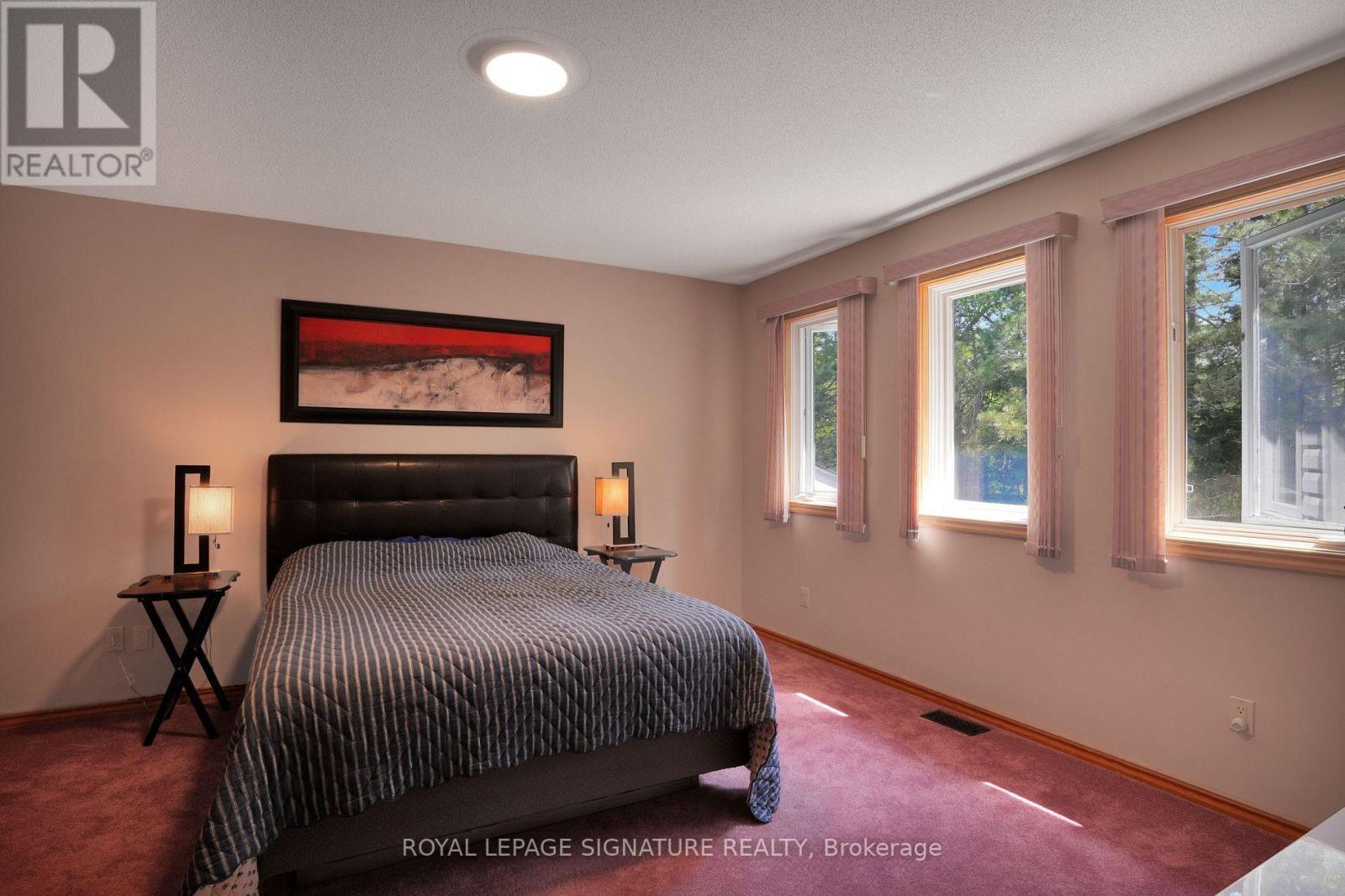 40249 Combermere Road, Madawaska Valley, Ontario  K0J 1B0 - Photo 11 - X12126573