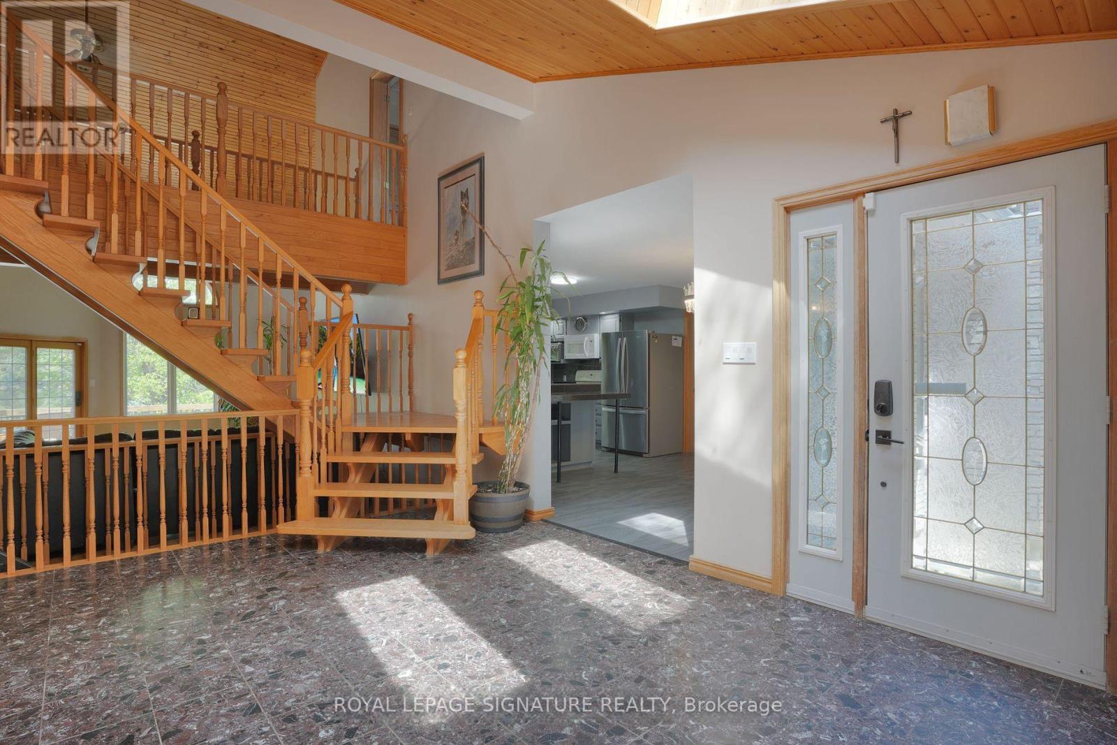 40249 Combermere Road, Madawaska Valley, Ontario  K0J 1B0 - Photo 22 - X12126573