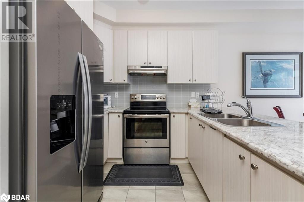 48 Portland Street, Collingwood, Ontario  L9Y 0W9 - Photo 4 - 40724868