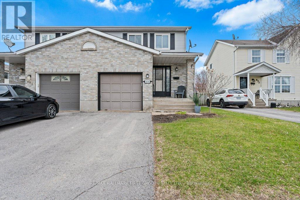 Property at 979 WARBURTON CRESCENT image 2