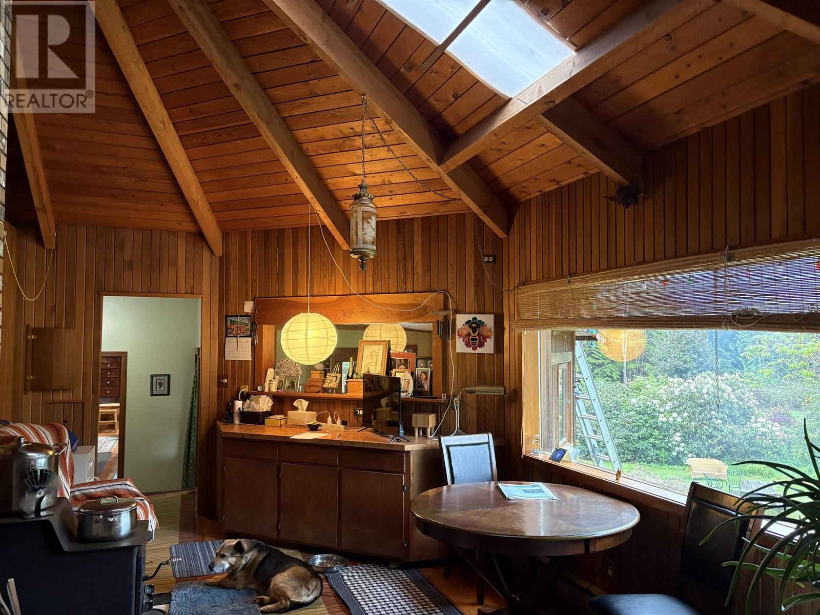 5768 Sutherland Road, Halfmoon Bay, British Columbia  V7Z 1G9 - Photo 19 - R2996119