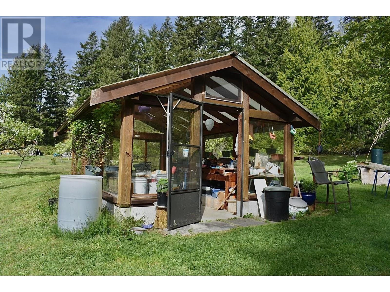 5768 Sutherland Road, Halfmoon Bay, British Columbia  V7Z 1G9 - Photo 24 - R2996119