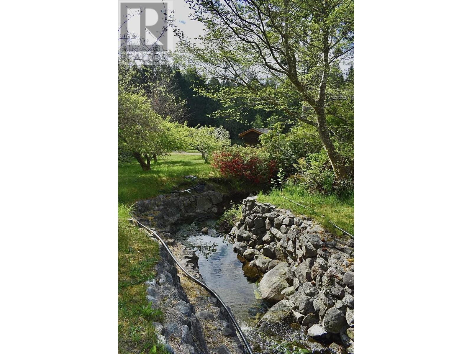 5768 Sutherland Road, Halfmoon Bay, British Columbia  V7Z 1G9 - Photo 38 - R2996119