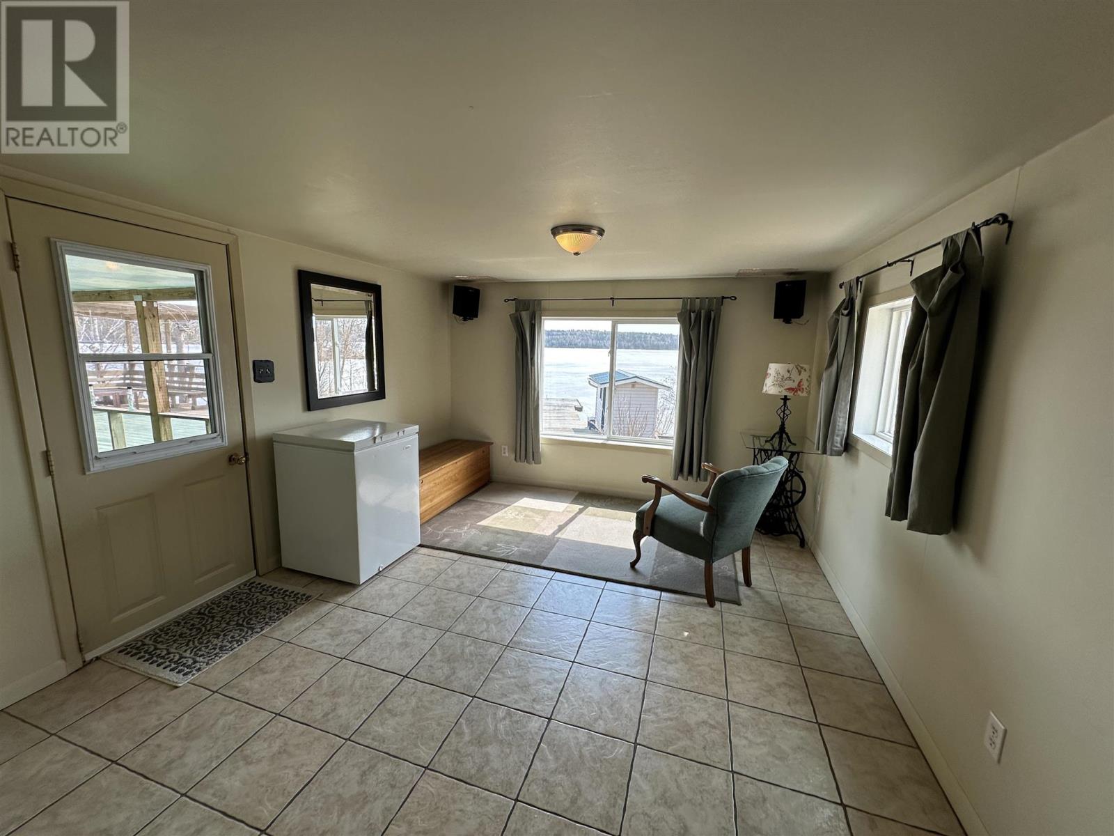 22b Smith Rd, Longbow Lake, Ontario  P0X 1H0 - Photo 14 - TB251003