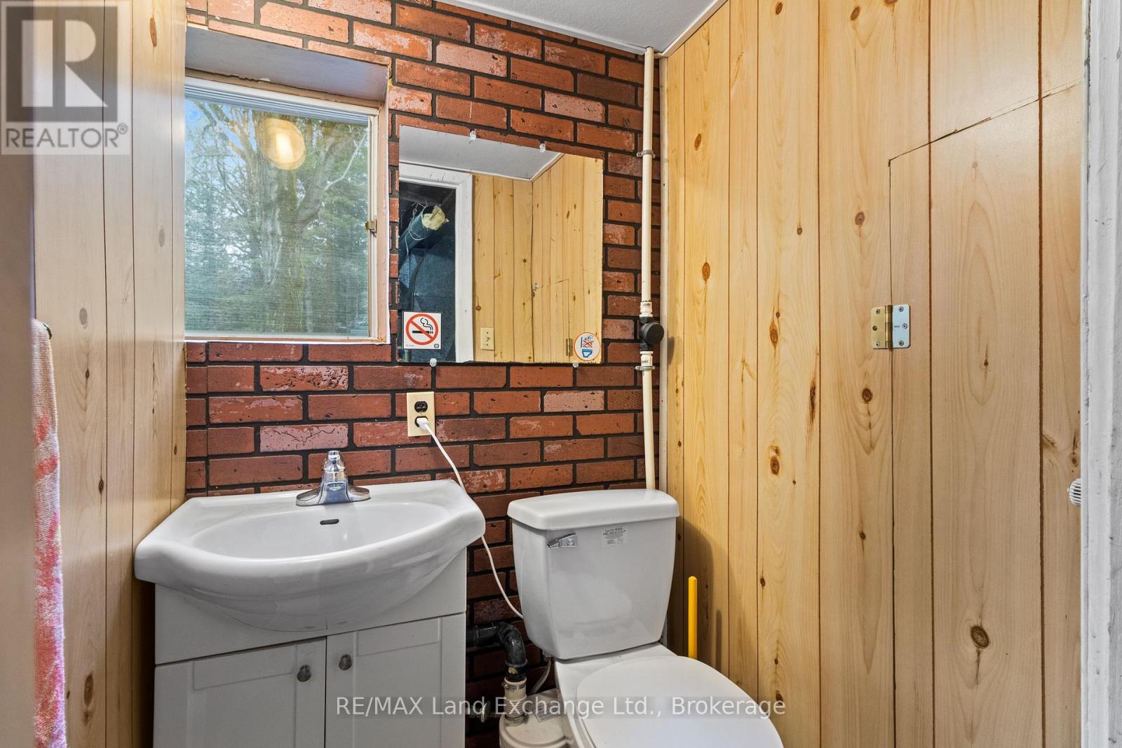 114076 Grey 3 Road, West Grey, Ontario  N0G 1S0 - Photo 33 - X12126212