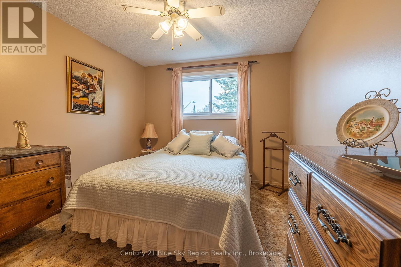 18 Whippletree Drive, North Bay (Airport), Ontario  P1C 1B8 - Photo 37 - X12126741
