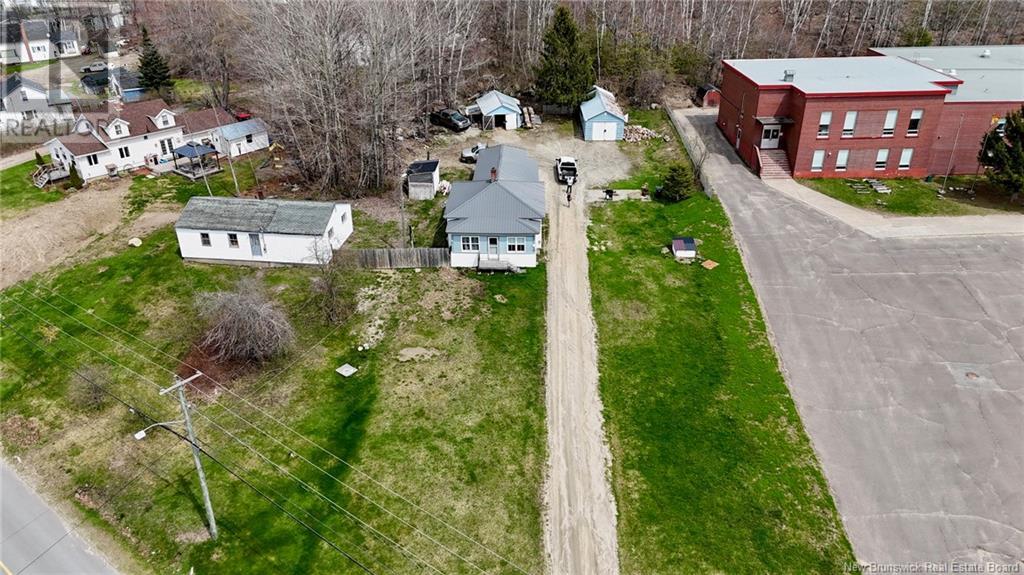 23 Rose Street, Mcadam, New Brunswick  E6J 1Z1 - Photo 2 - NB106510