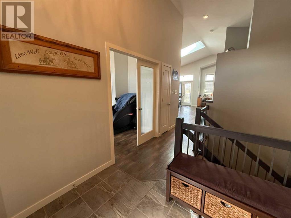 107 Canyon Estates Way W, Lethbridge, Alberta  T1K 5W7 - Photo 6 - A2202153