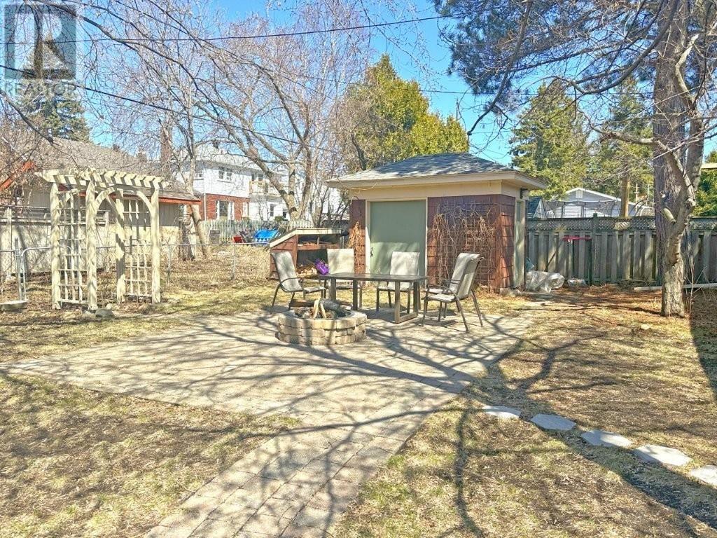 124 Summit Ave, Thunder Bay, Ontario  P7B 3P1 - Photo 47 - TB251013