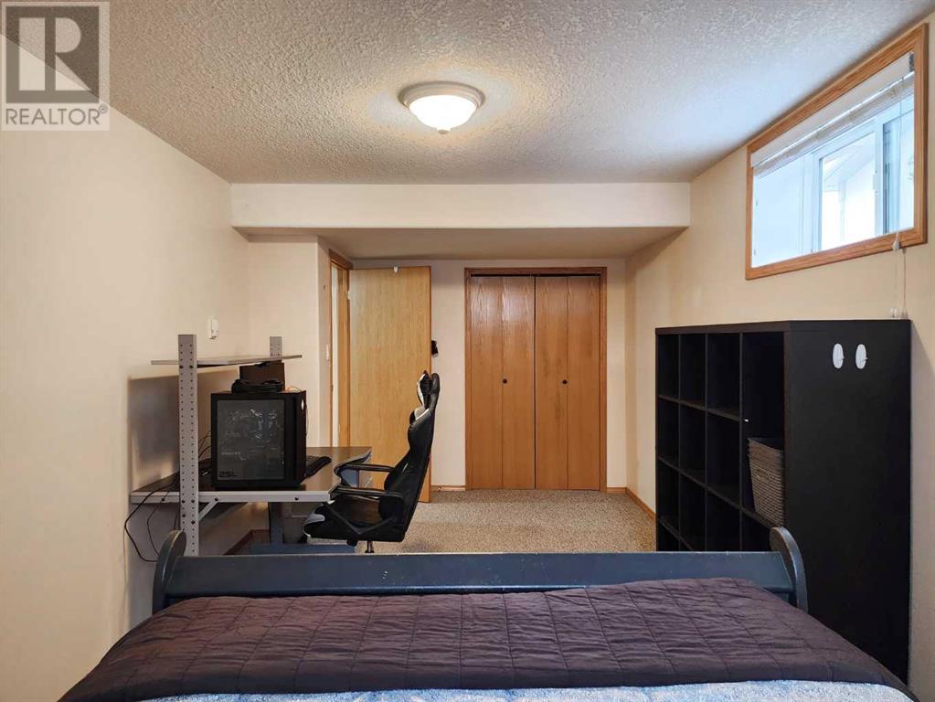 20 Westlyn Drive W, Claresholm, Alberta  T0L 0T0 - Photo 29 - A2190709