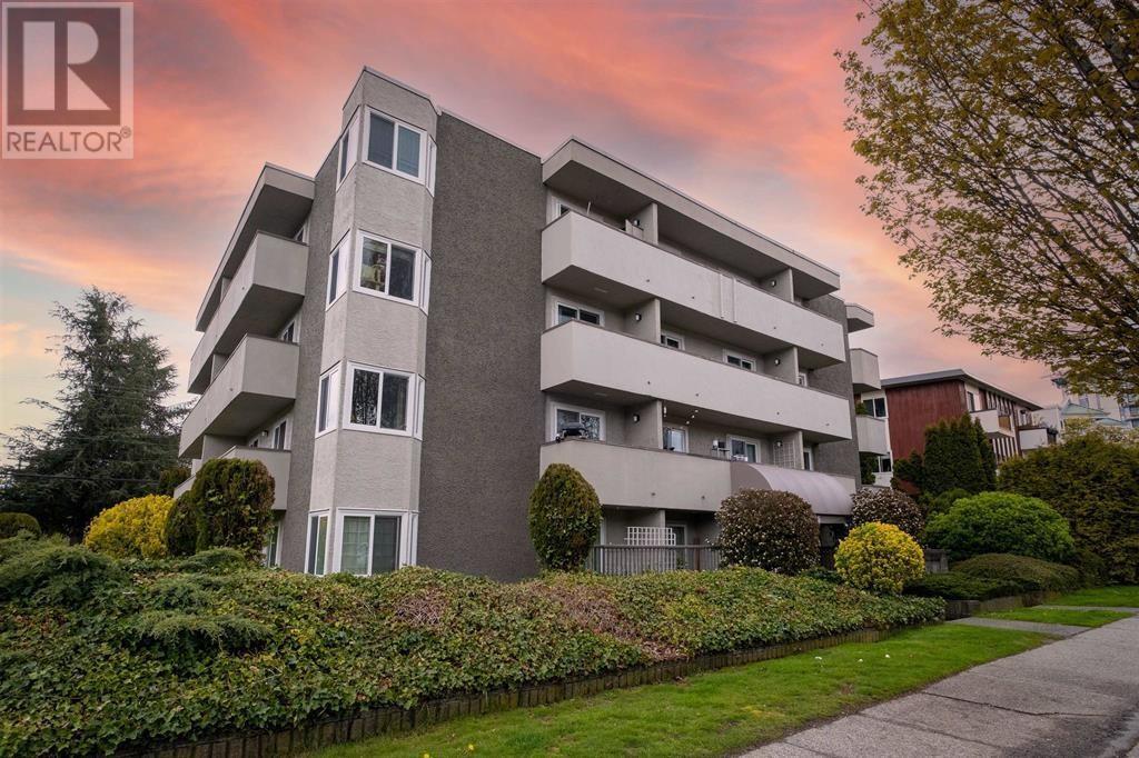 406 1515 E Broadway, Vancouver, British Columbia  V5N 1V9 - Photo 1 - R2995398