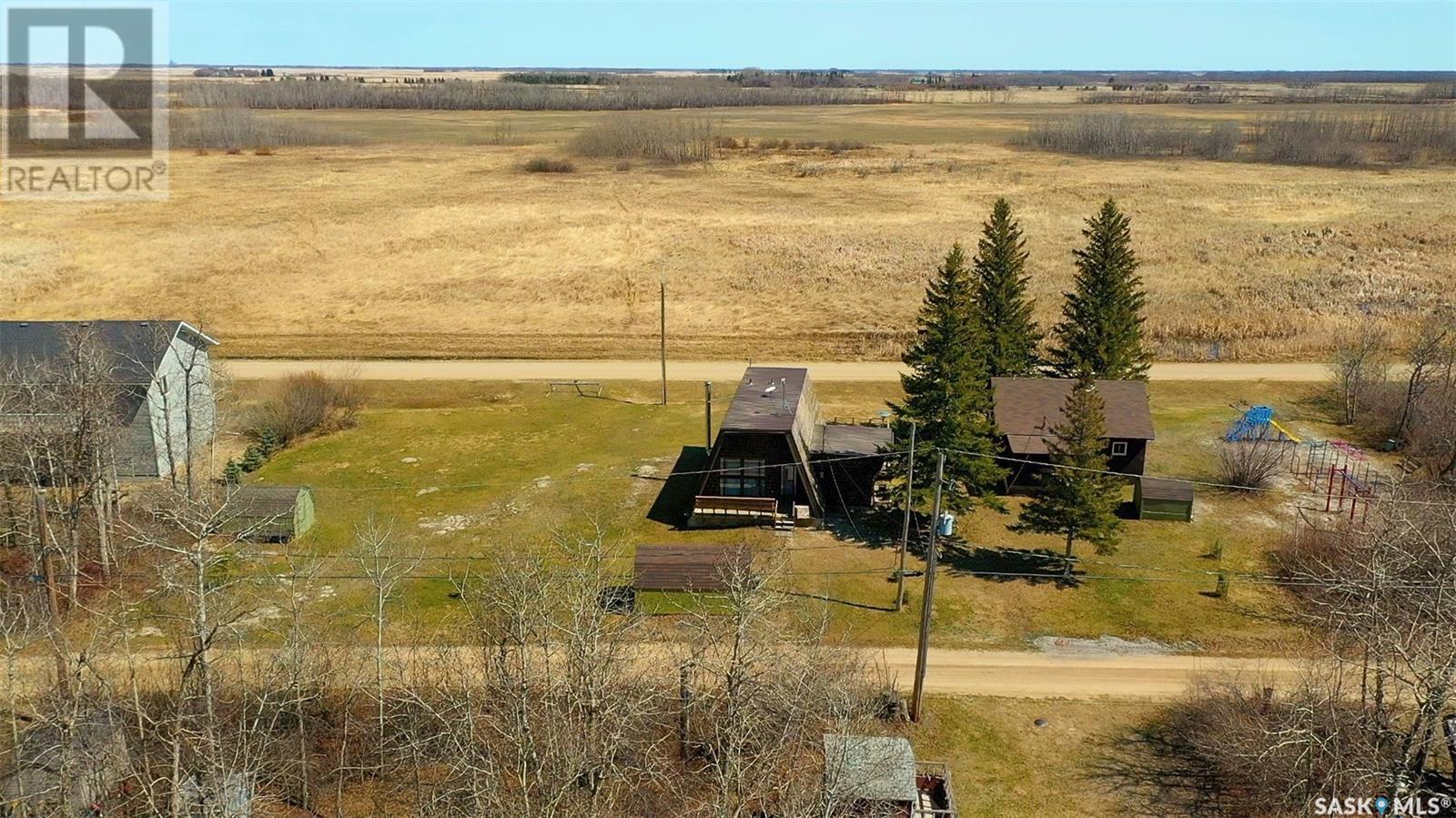 1127 Deerfoot Trail, Burgis Beach, Saskatchewan  S0A 0L0 - Photo 3 - SK003934