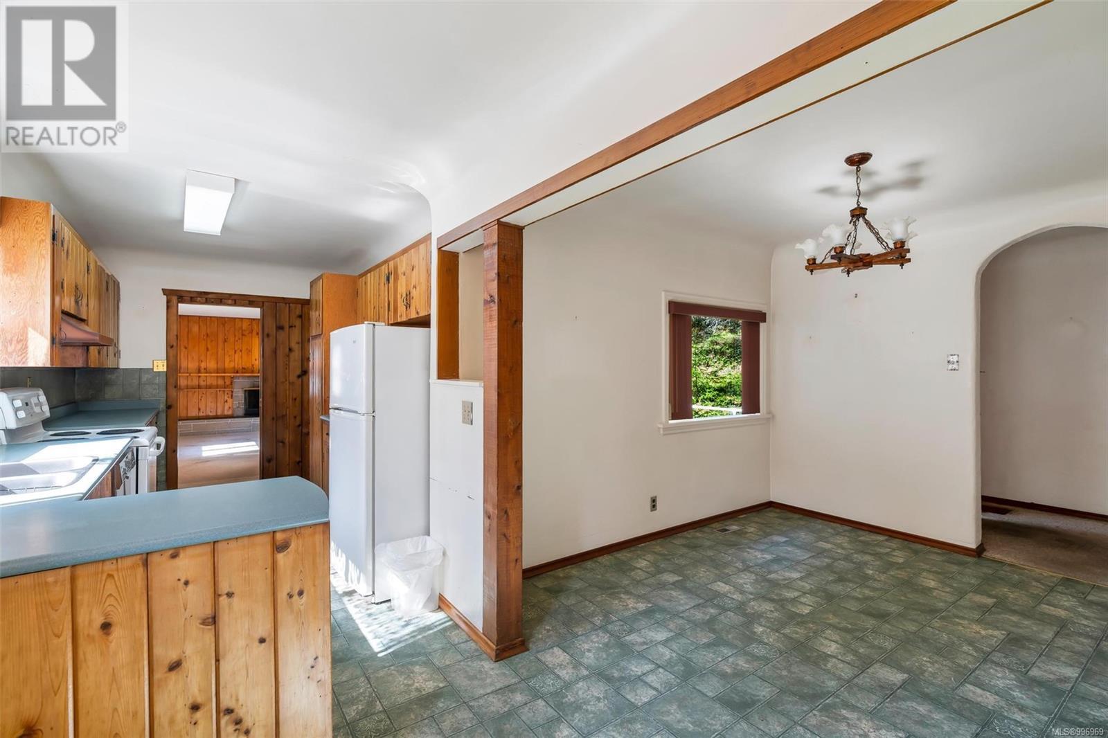 Property at 3976 Happy Valley Rd image 3