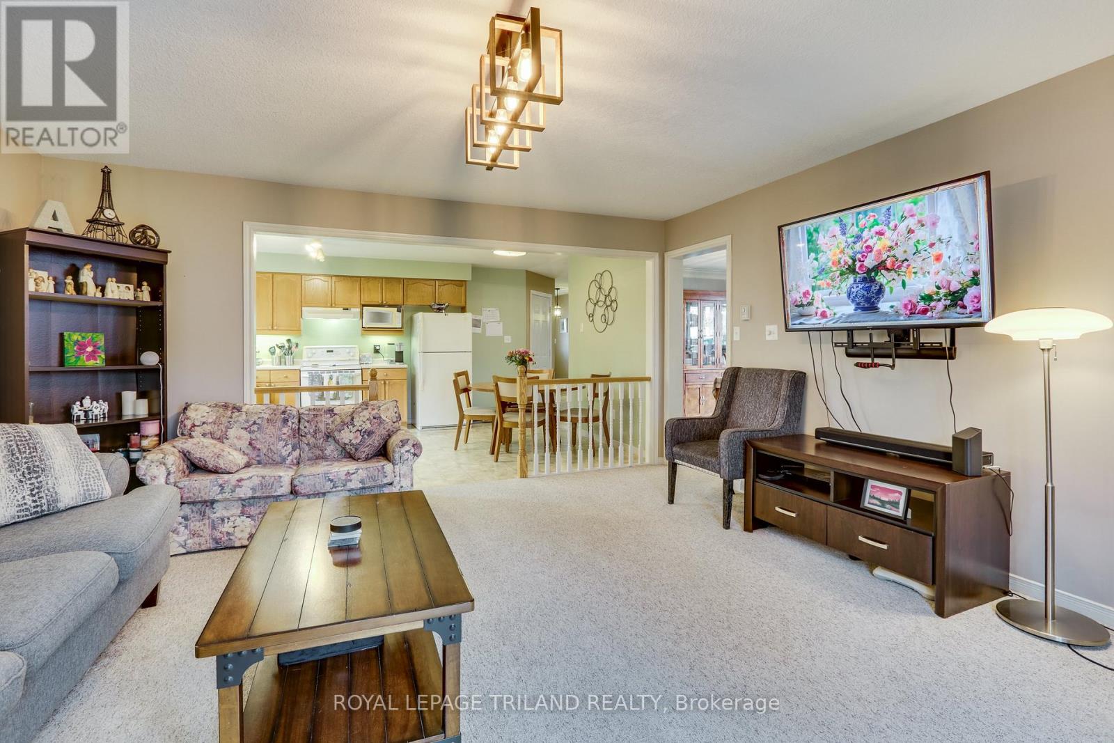 246 White Sands Drive, London South, Ontario  N6M 1H9 - Photo 18 - X12126594