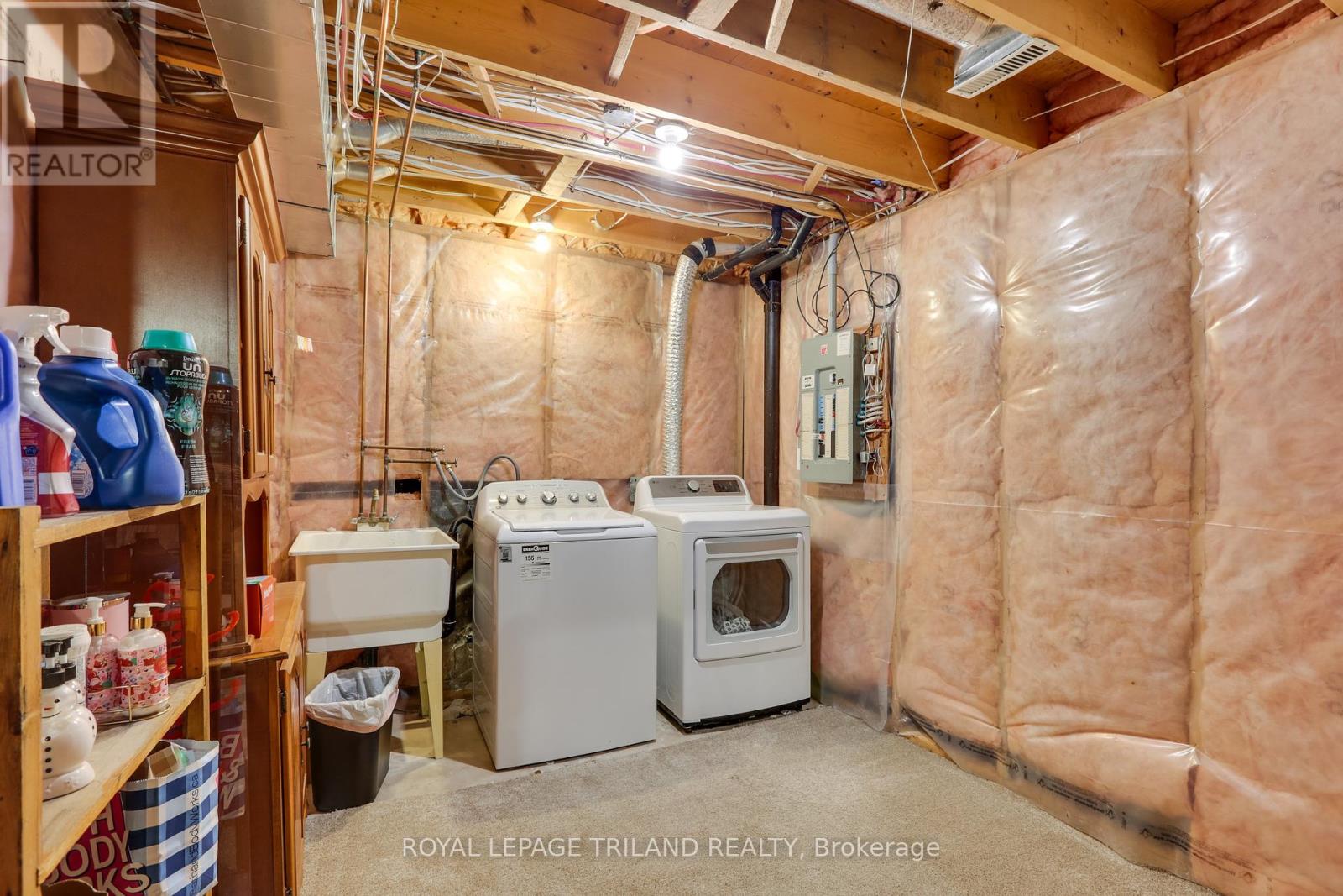 246 White Sands Drive, London South, Ontario  N6M 1H9 - Photo 38 - X12126594