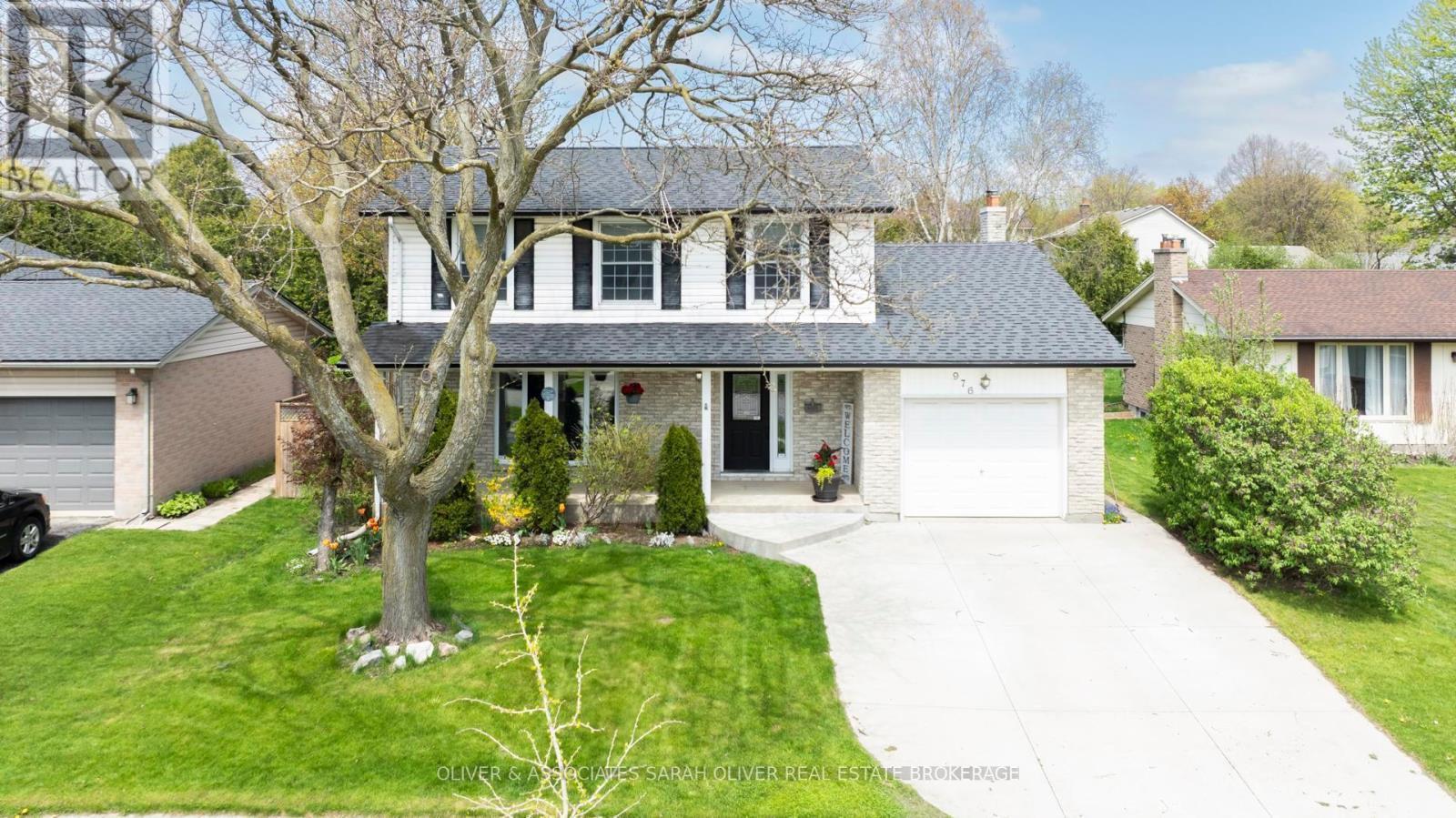 976 Farnham Road