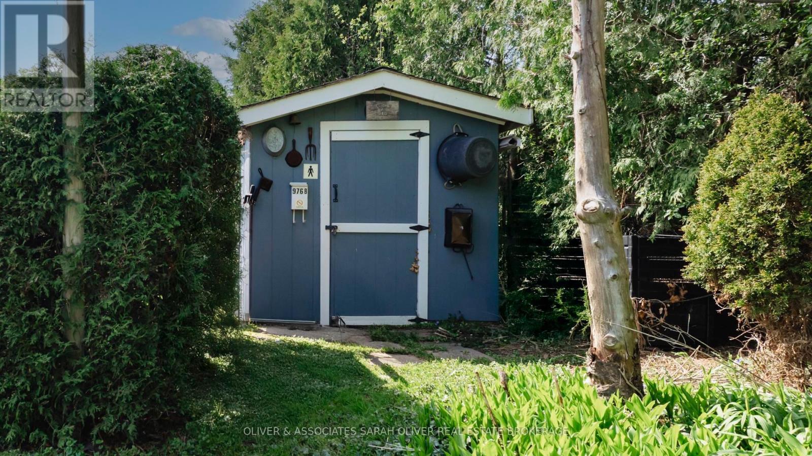 976 Farnham Road, London South, Ontario  N6K 1S1 - Photo 34 - X12126676