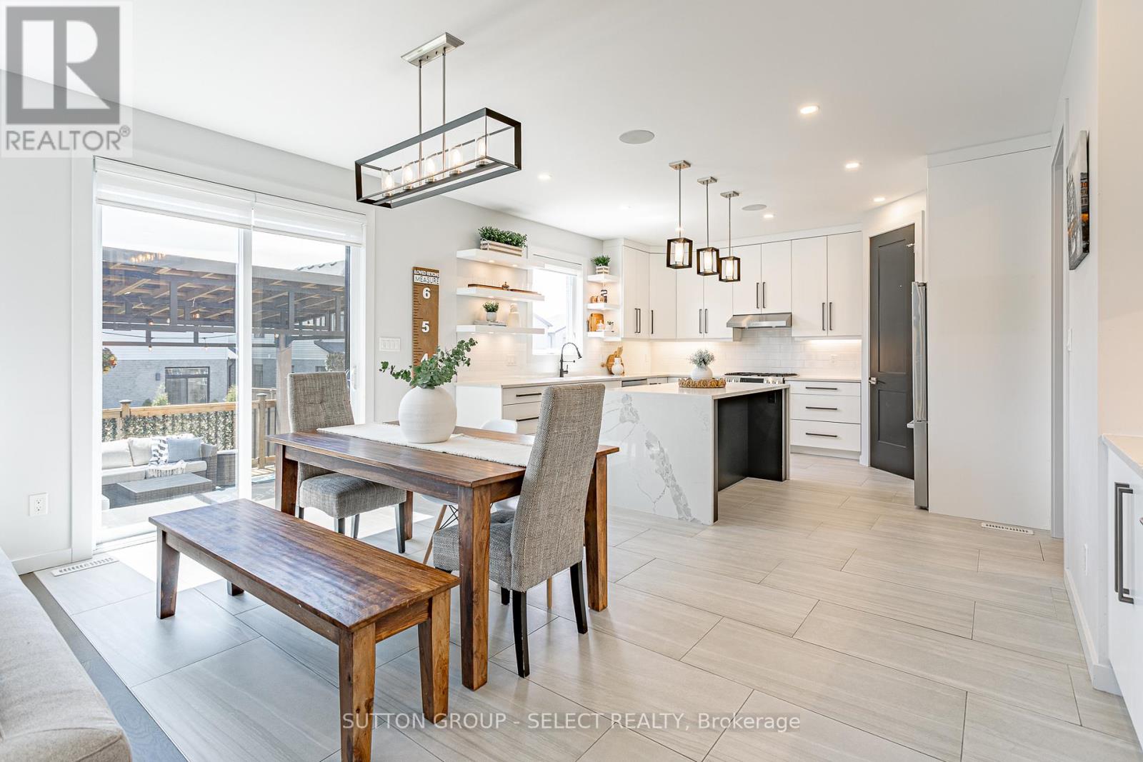2450 Brayford Crescent, London South, Ontario  N6K 0H7 - Photo 15 - X12126710