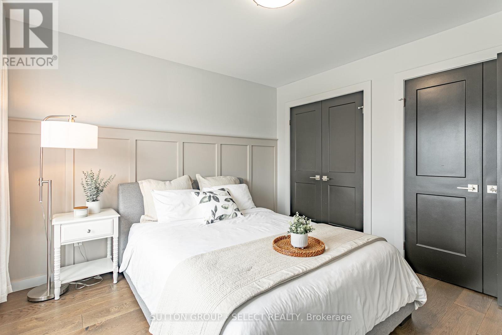 2450 Brayford Crescent, London South, Ontario  N6K 0H7 - Photo 38 - X12126710