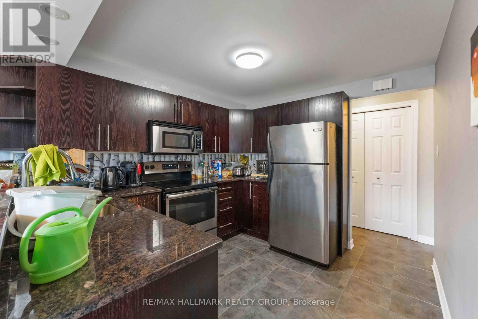 69 - 388 Garden Glen Private, Ottawa, Ontario  K2G 1E4 - Photo 11 - X12126595