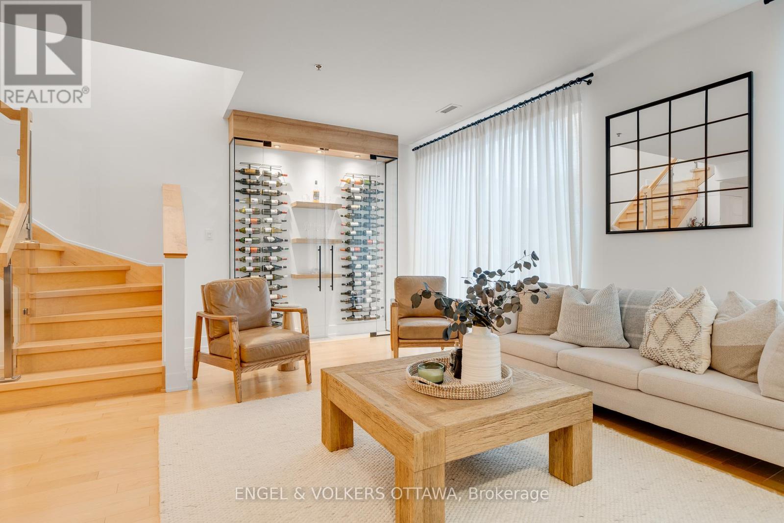 218 - 197 Lisgar Street, Ottawa, Ontario  K2P 0C3 - Photo 15 - X12126675