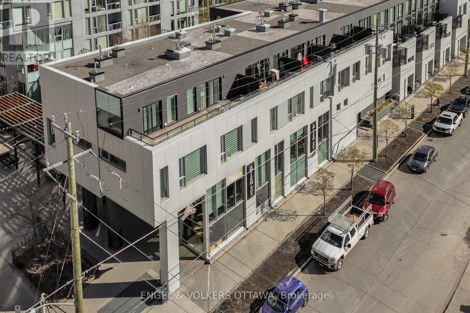 Property at 218 - 197 LISGAR STREET image 2