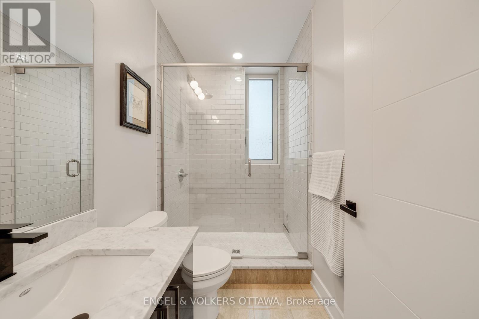 218 - 197 Lisgar Street, Ottawa, Ontario  K2P 0C3 - Photo 35 - X12126675