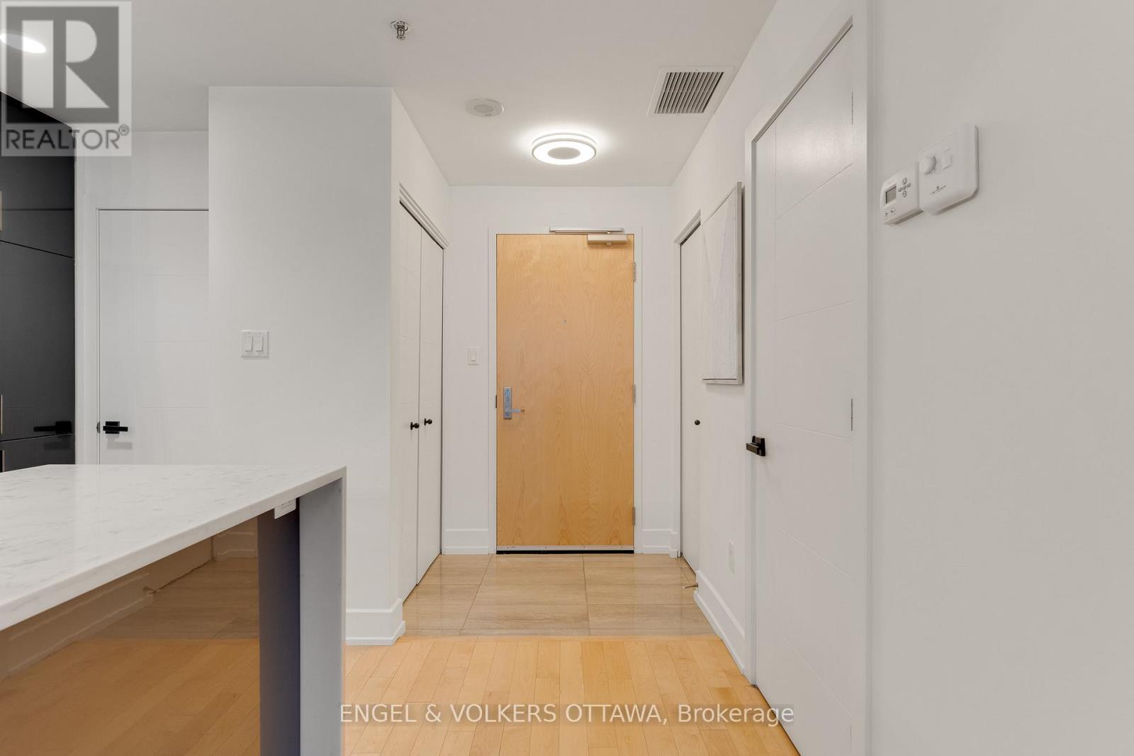 218 - 197 Lisgar Street, Ottawa, Ontario  K2P 0C3 - Photo 36 - X12126675