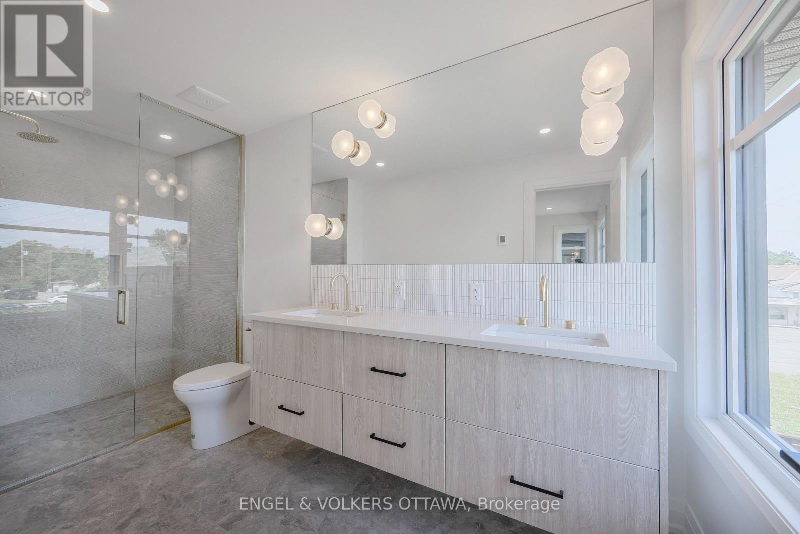 A - 75 Granton Avenue, Ottawa, Ontario  K2G 1W9 - Photo 21 - X12126684