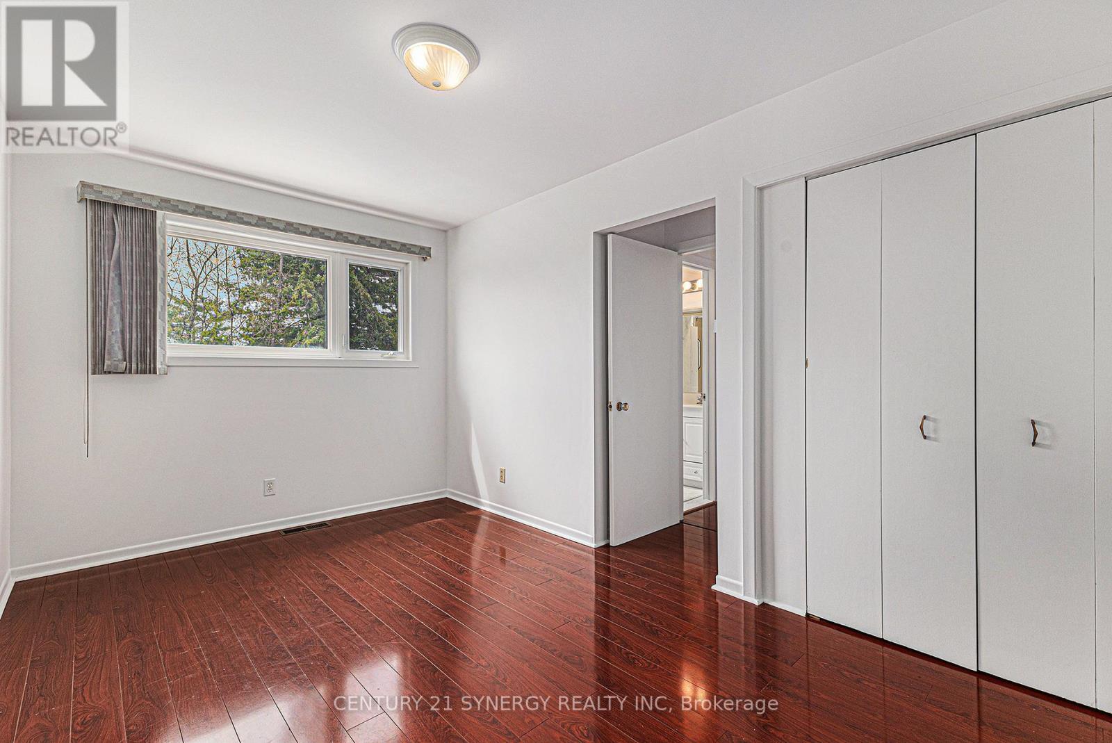1392 Aurele Street, Ottawa, Ontario  K1B 3L3 - Photo 12 - X12126702