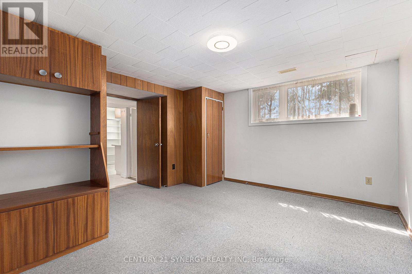 1392 Aurele Street, Ottawa, Ontario  K1B 3L3 - Photo 24 - X12126702