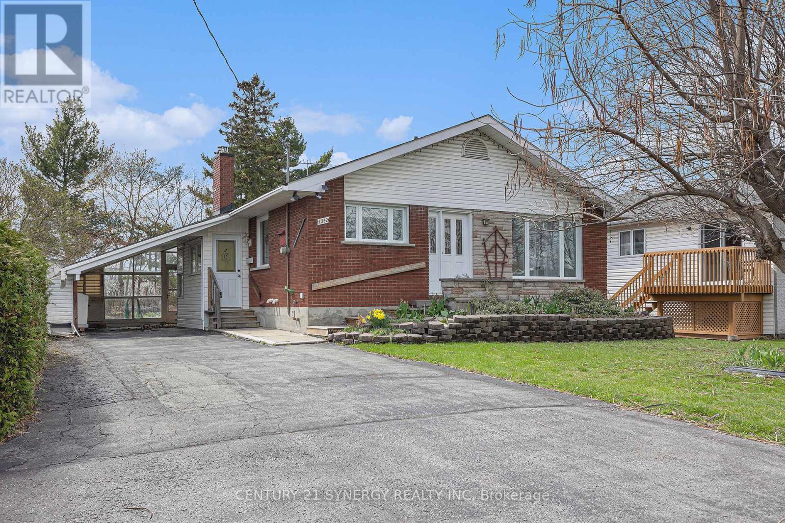Property at 1392 AURELE STREET image 3