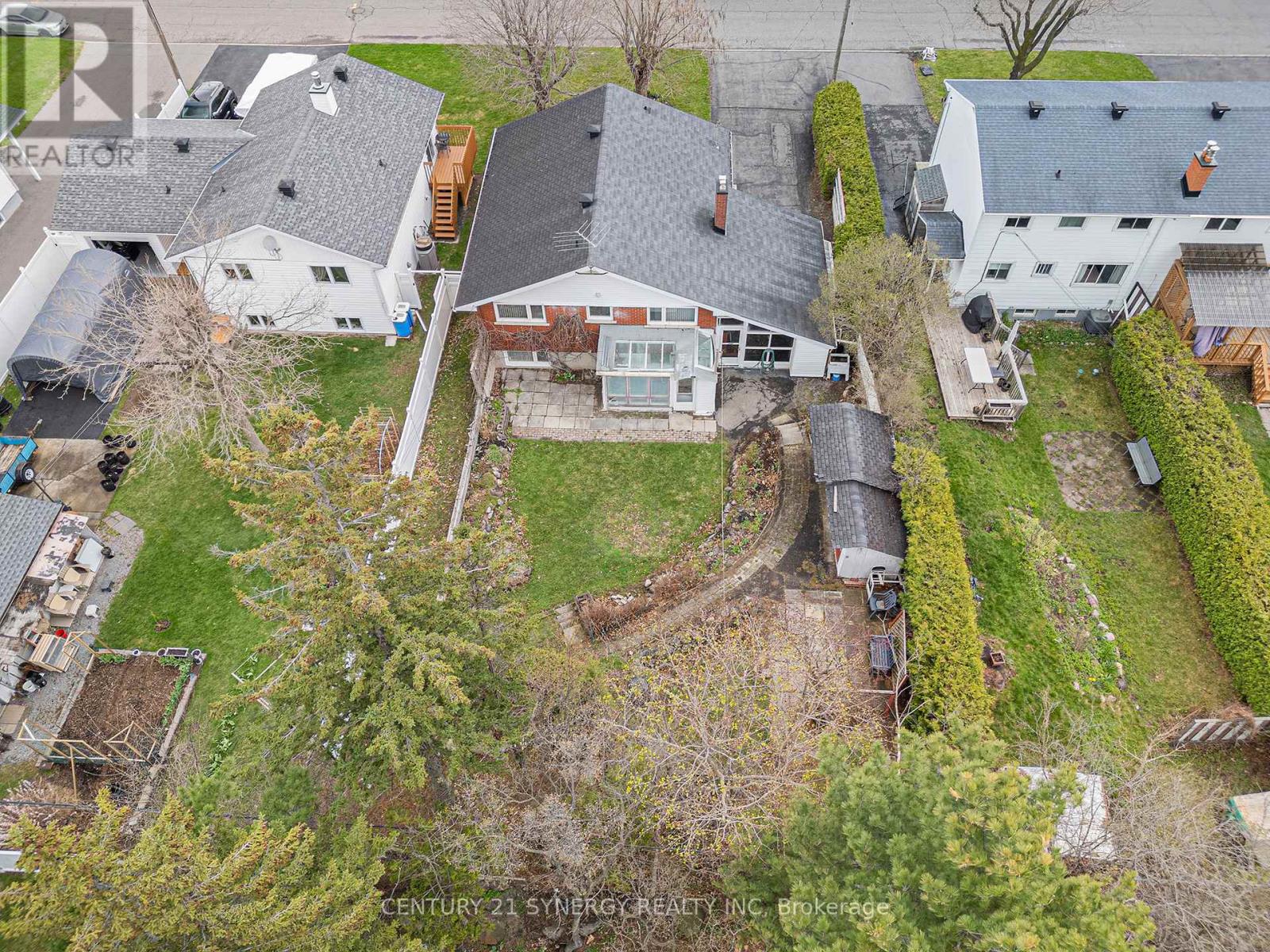 1392 Aurele Street, Ottawa, Ontario  K1B 3L3 - Photo 32 - X12126702