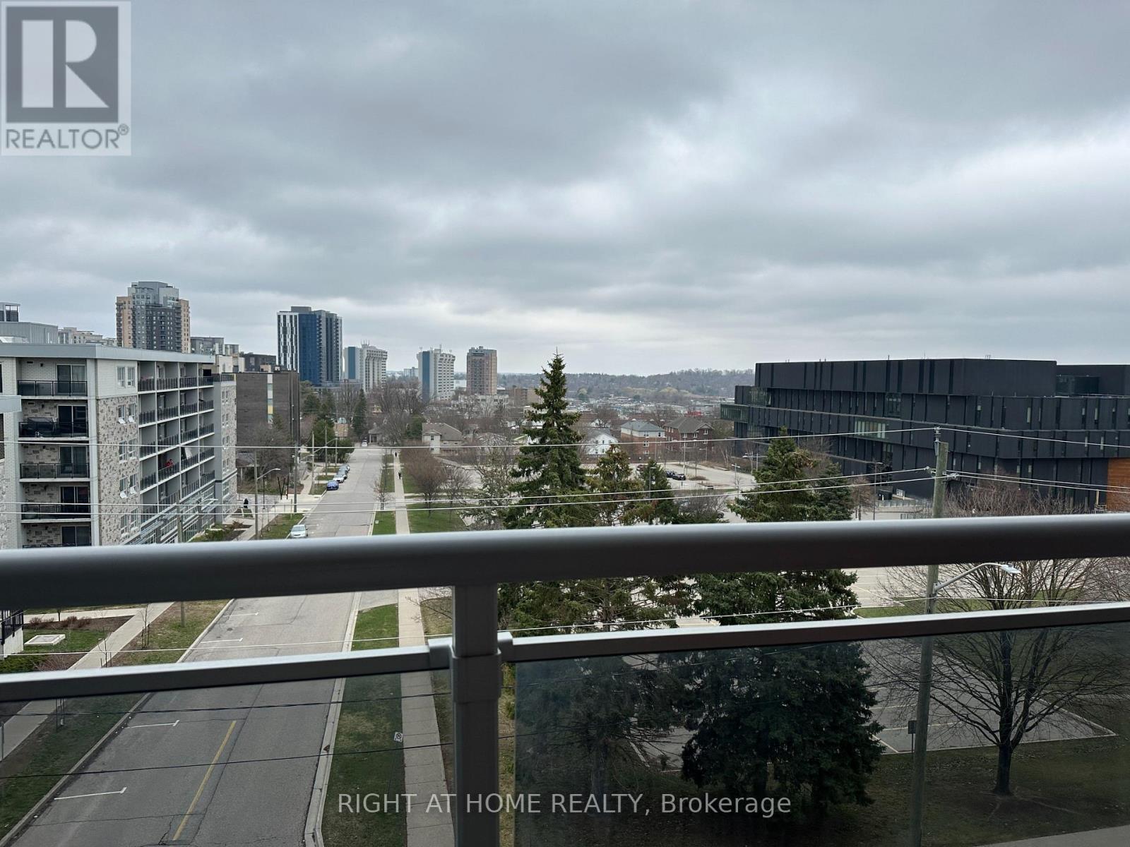 604 - 251 Hemlock Street, Waterloo, Ontario  N2L 3R4 - Photo 28 - X12092830