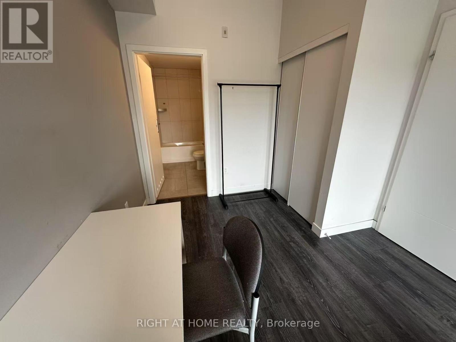 604 - 251 Hemlock Street, Waterloo, Ontario  N2L 3R4 - Photo 20 - X12092830