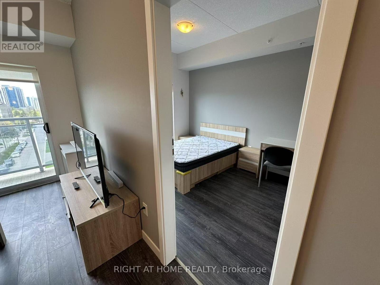604 - 251 Hemlock Street, Waterloo, Ontario  N2L 3R4 - Photo 17 - X12092830