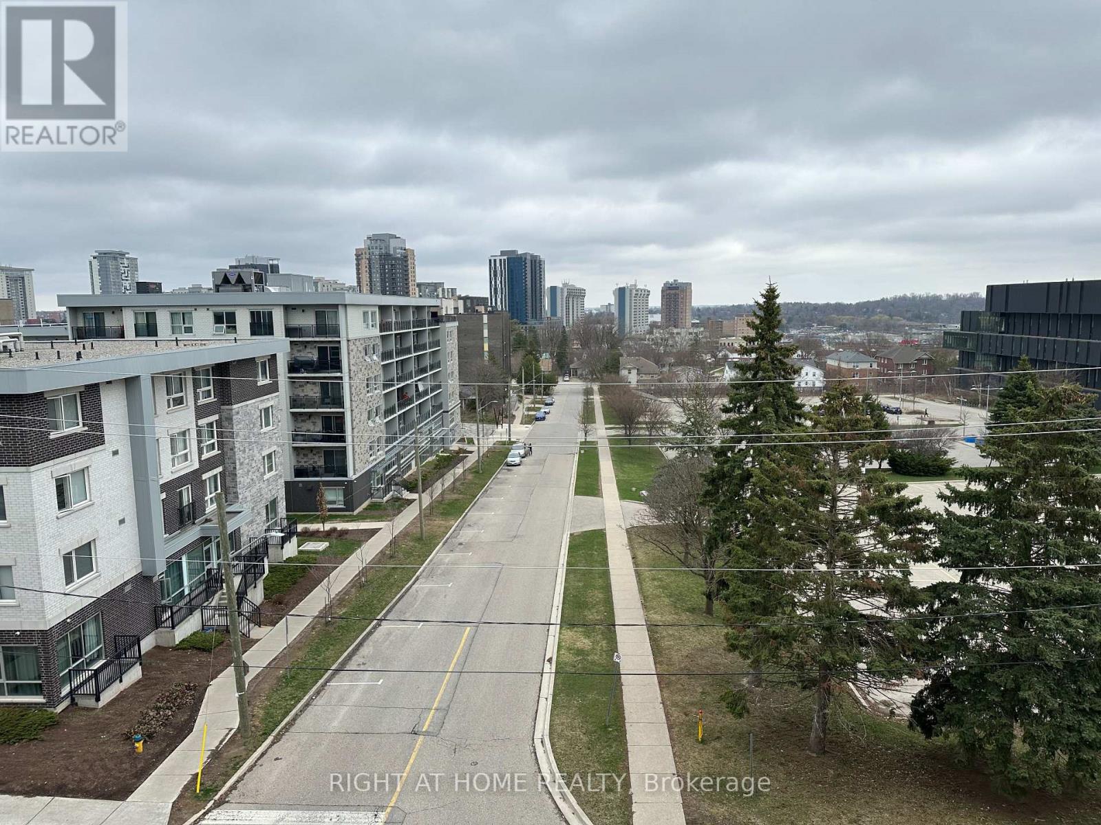 604 - 251 Hemlock Street, Waterloo, Ontario  N2L 3R4 - Photo 31 - X12092830
